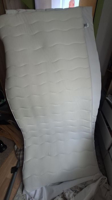 Materac gofrowy 90x200 z nakładką, ortopedyczny, Medyczny