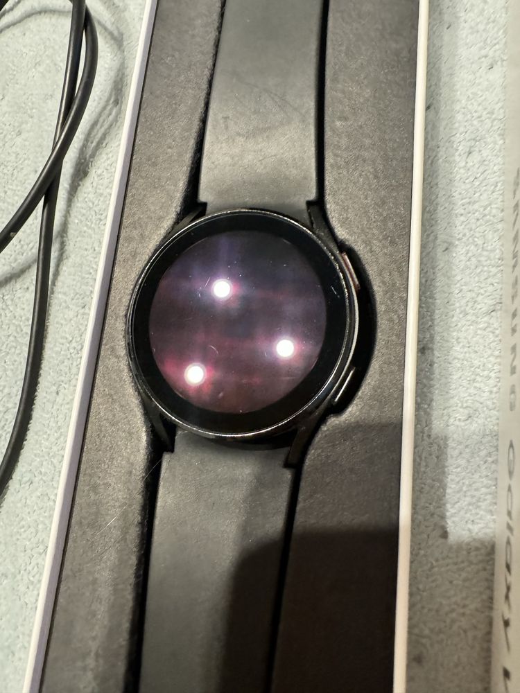 Galaxy Watch4, 40mm, LTE, kolor czarny
