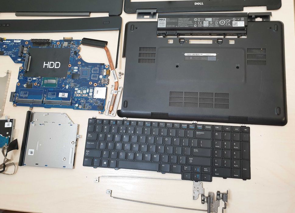 Dell Latitude E5540 5540 Разборка ноутбука / детали / запчастини