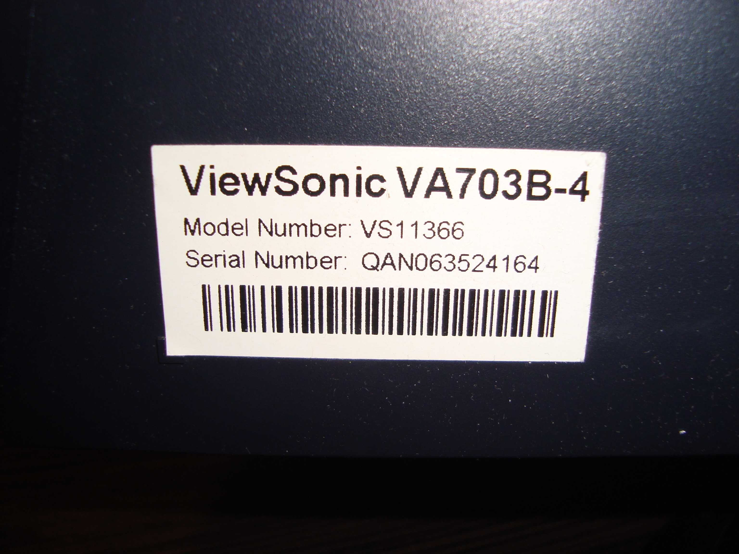 Монитор ViewSonic VA703b 43см/17" не рабочий.