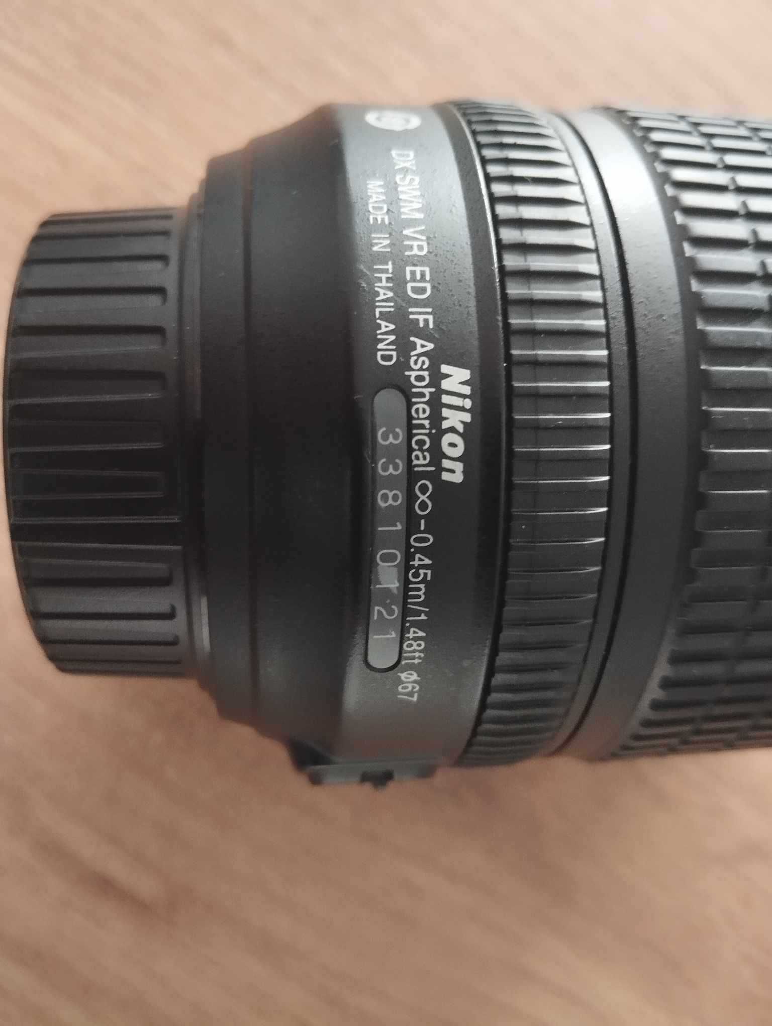 Obiektyw Nikon DX 18-105 mm 3.5-5.6 ED