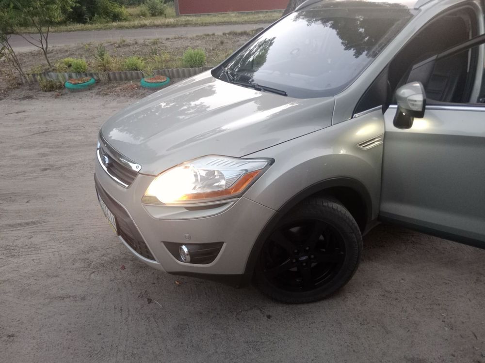 Ford Kuga titanium