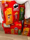 США . Pringles в ассортименте 3 вкуса по 40 грам .
