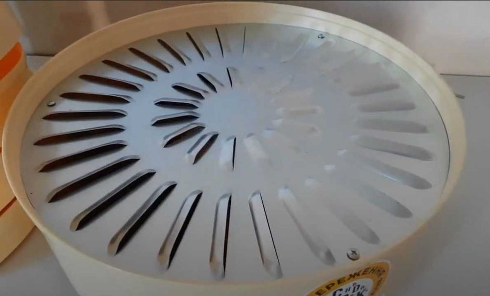 Сушарка для фруктів та ововочів Rotex RD 620-Y/ 520 Вт/ 5 лотків/ 20 л