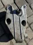 Lapa silnika lewa bmw f07 f10 f11 n57 x drive