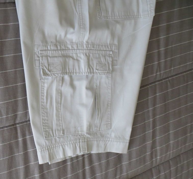 Calções Caqui, Modelo Safari, Marca: Dustin  100% Algodão - Nº 42