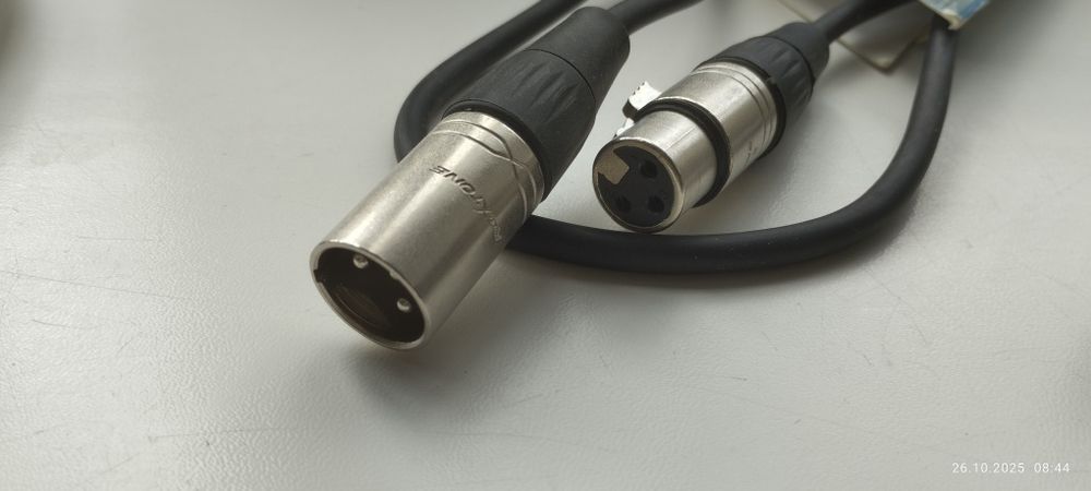 Мікрофонний кабель Roxtone (пара)