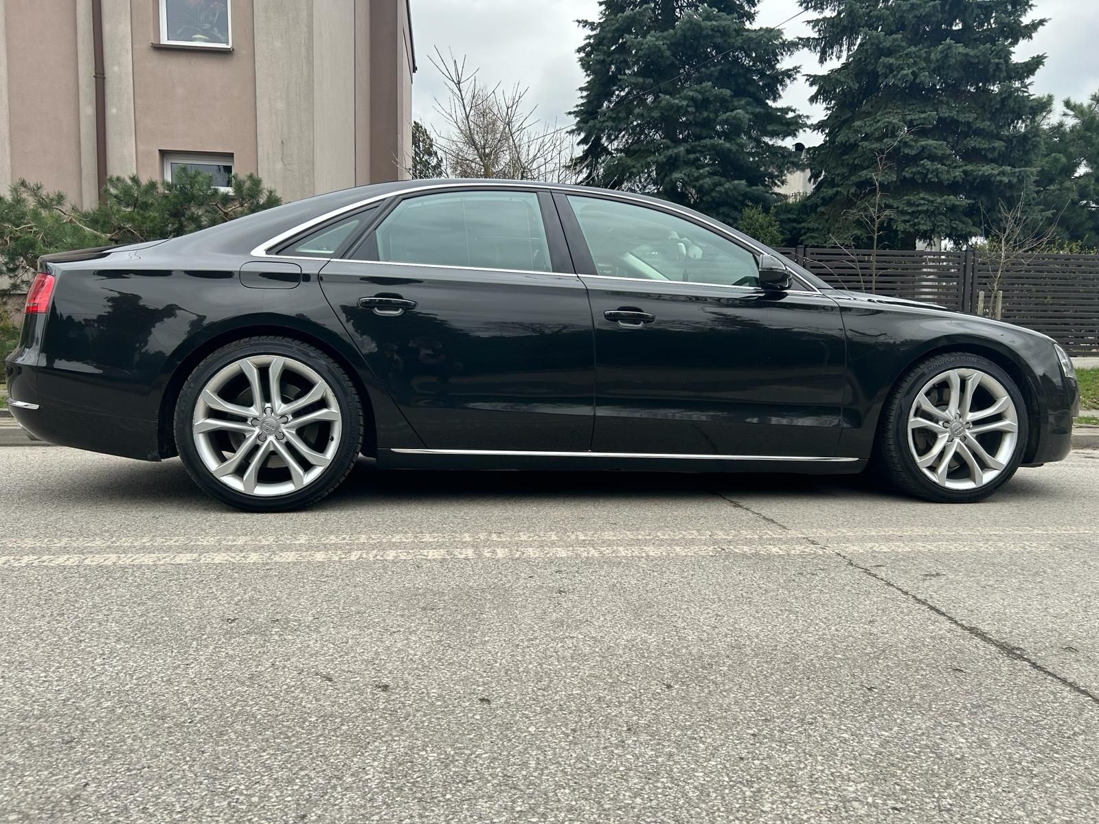 Audi A8 d4 4.2tdi Bogate wyposażenie Prywatny