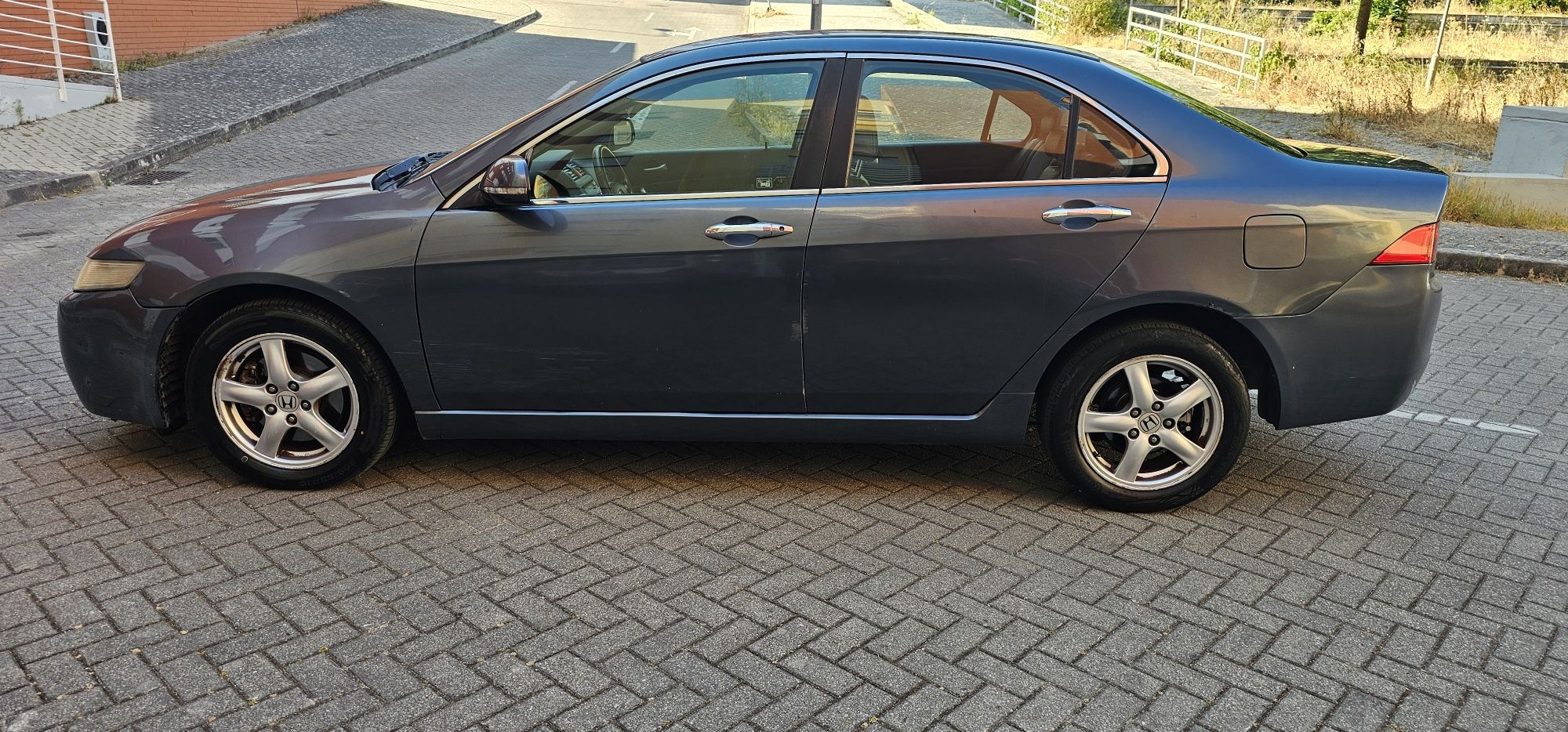 Honda acoord 2.2 cdti único dono impecável 05