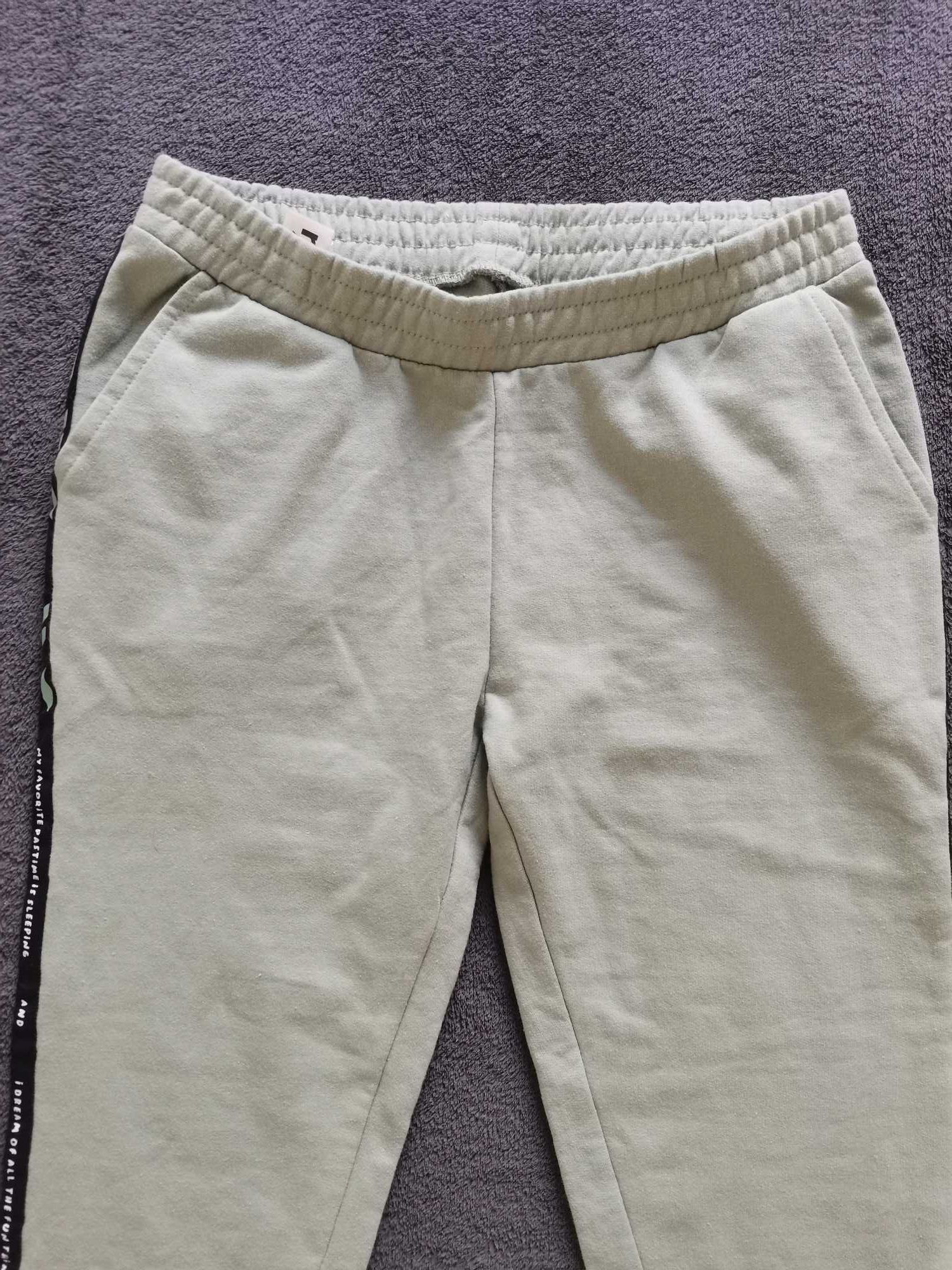Komplet dresowy dres bluza i spodnie Reporter Young 158/164