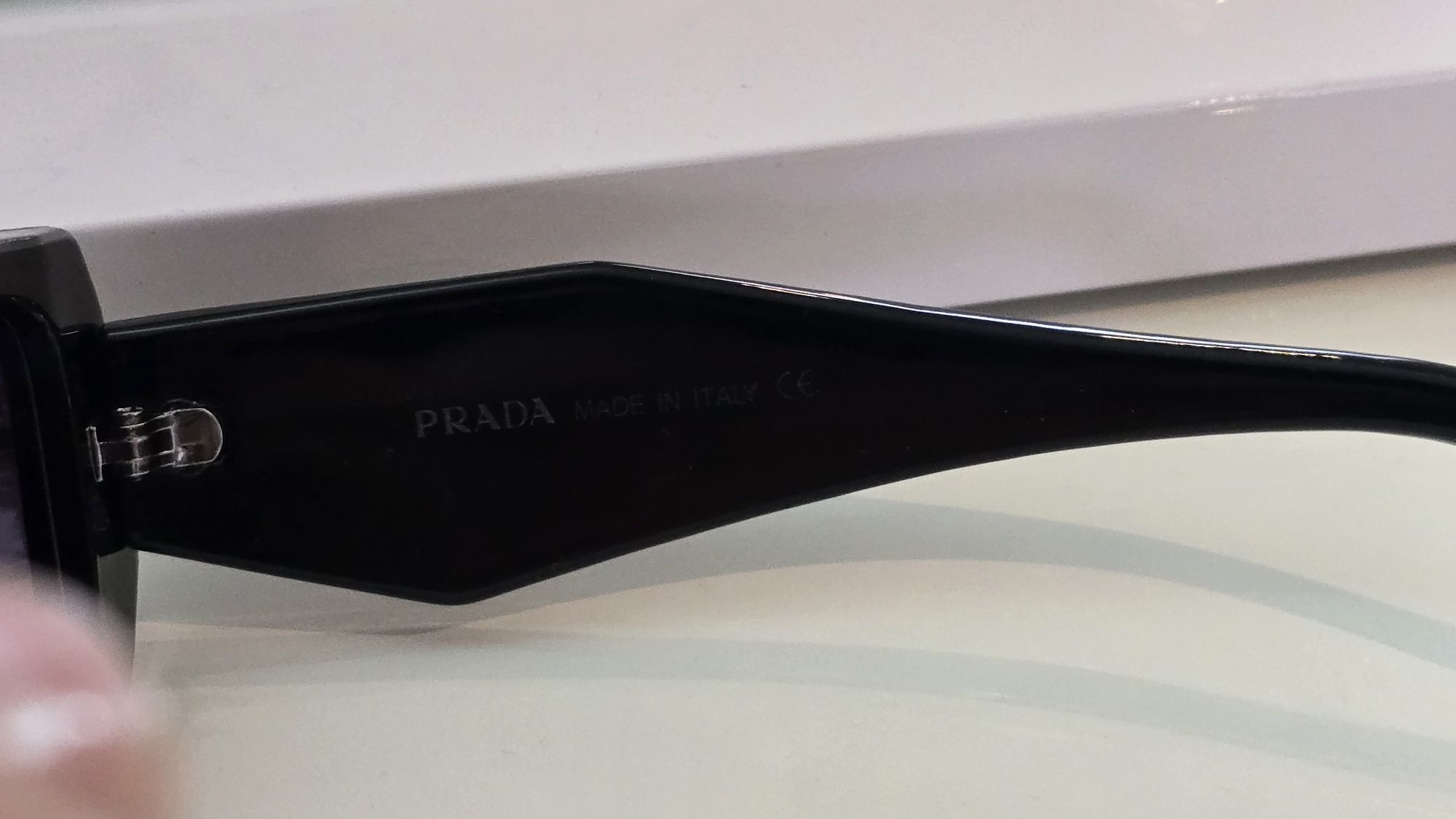 Okulary wzorowane prada