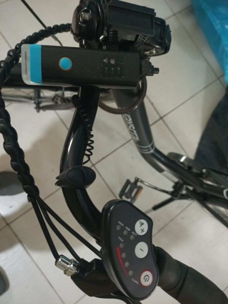 Bicicleta elétrica