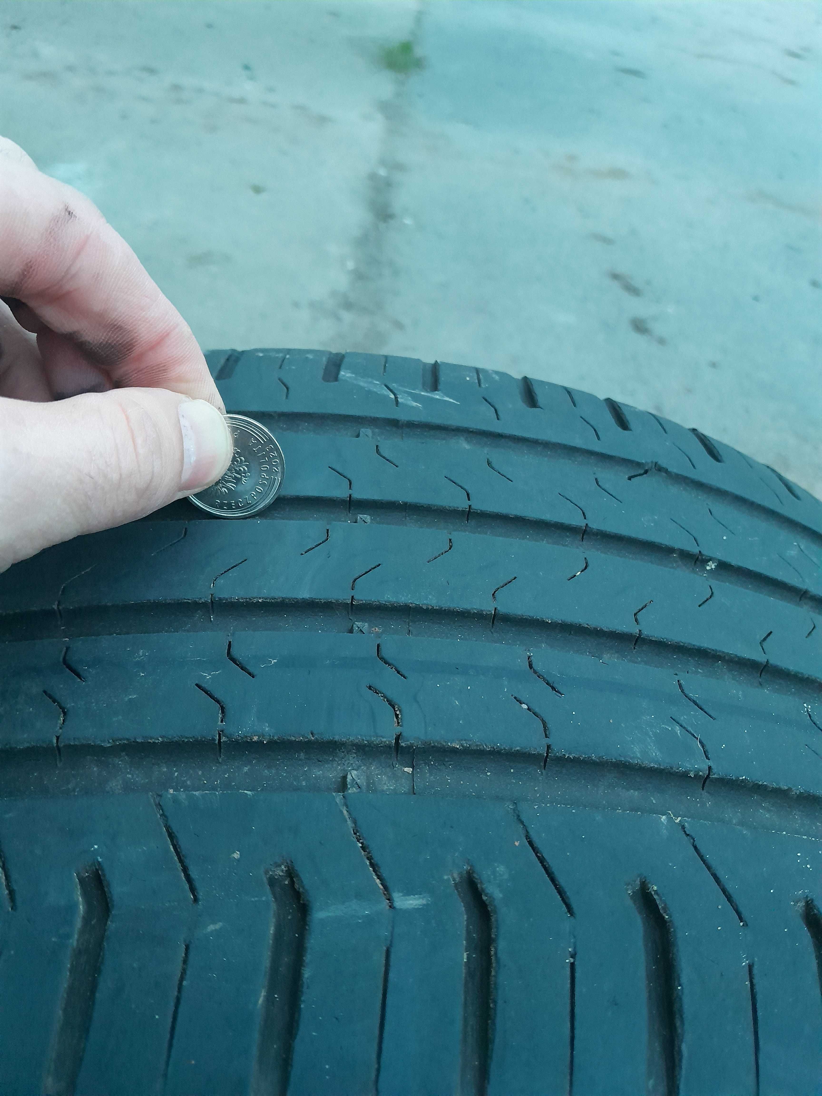 Opony letnie 225/45R 17