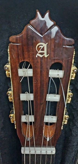 Guitarra Alhambra 8P