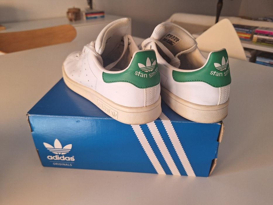 Ténis adidas stan smith