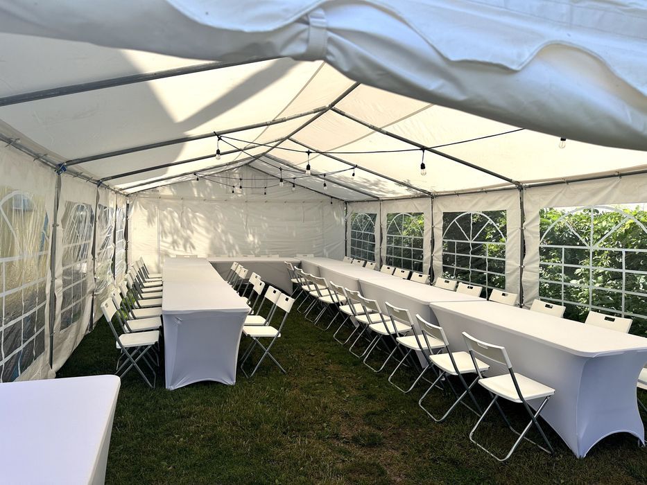 Wynajem namiotów i hal imprezowych z wyposażeniem stoły krzesła i inne