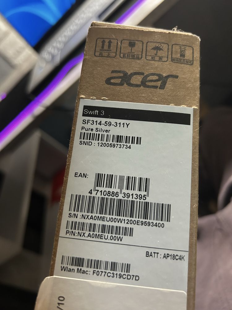 Продам ноутбук aser swift 3