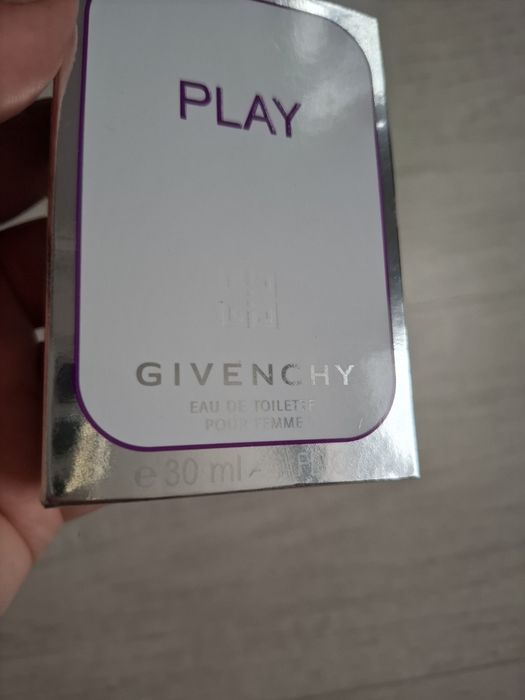 Парфумована вода Givenchy Play For Her Eau de Toilette 30 мл