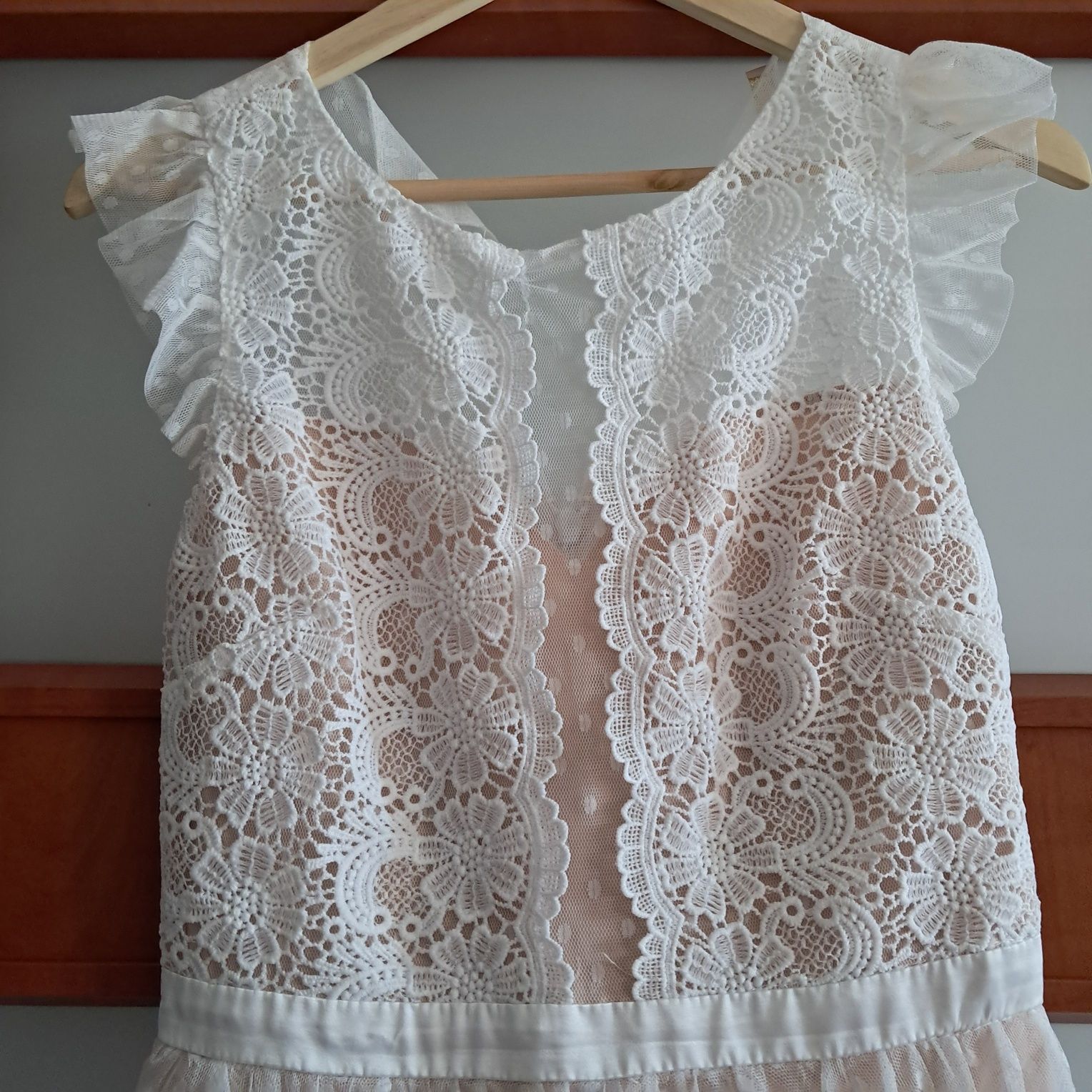 Sukienka  elegancka  M