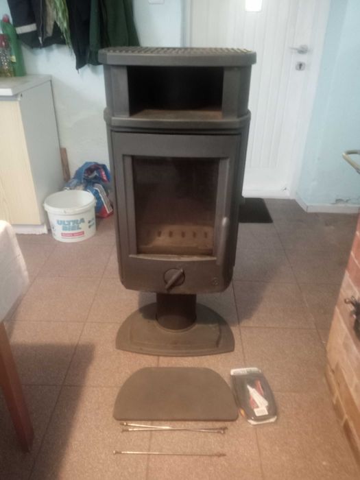 Piecyk żeliwny Koza marki INVICTA