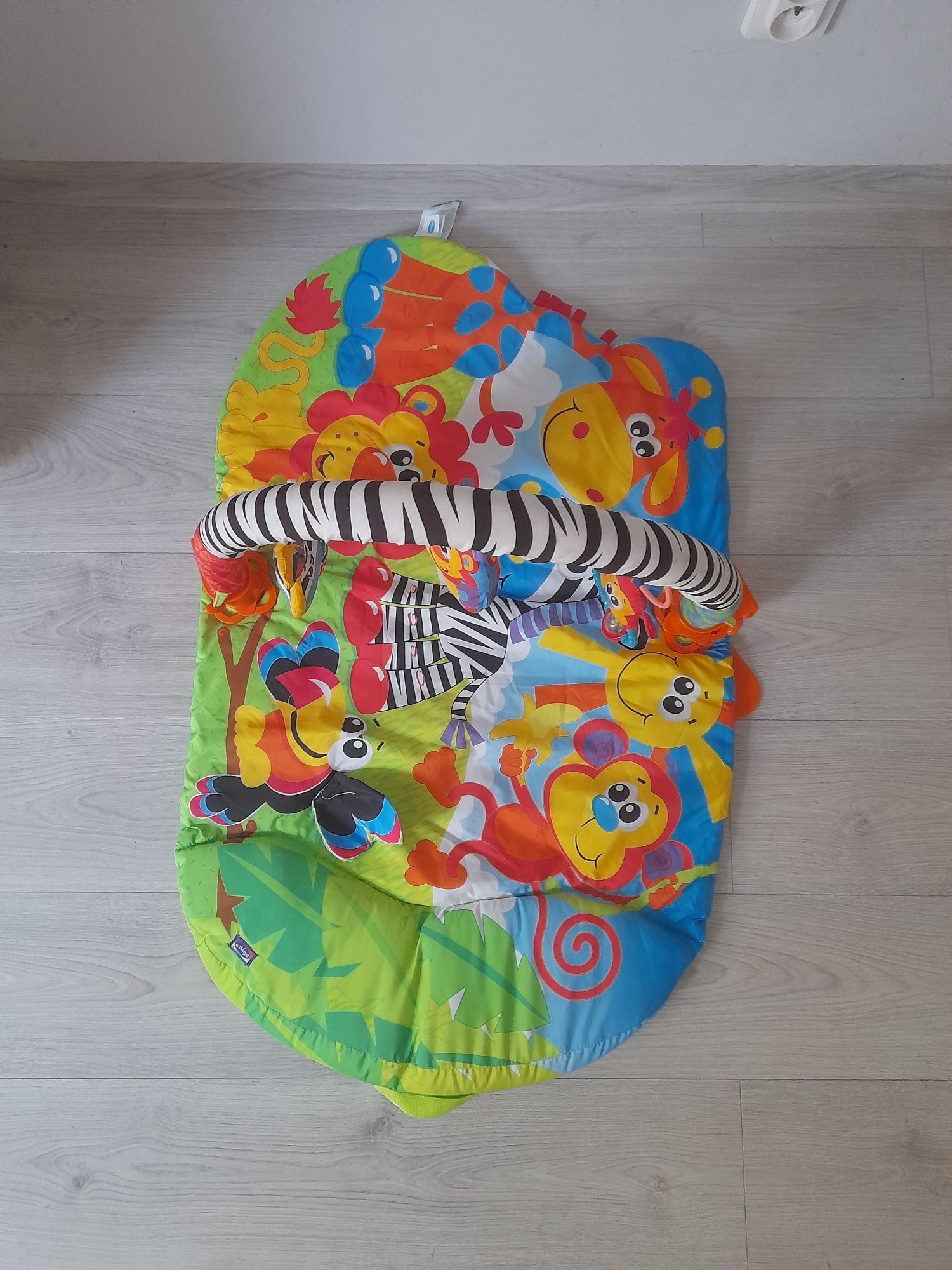 Mata edukacyjna dla dziecka Playgro
