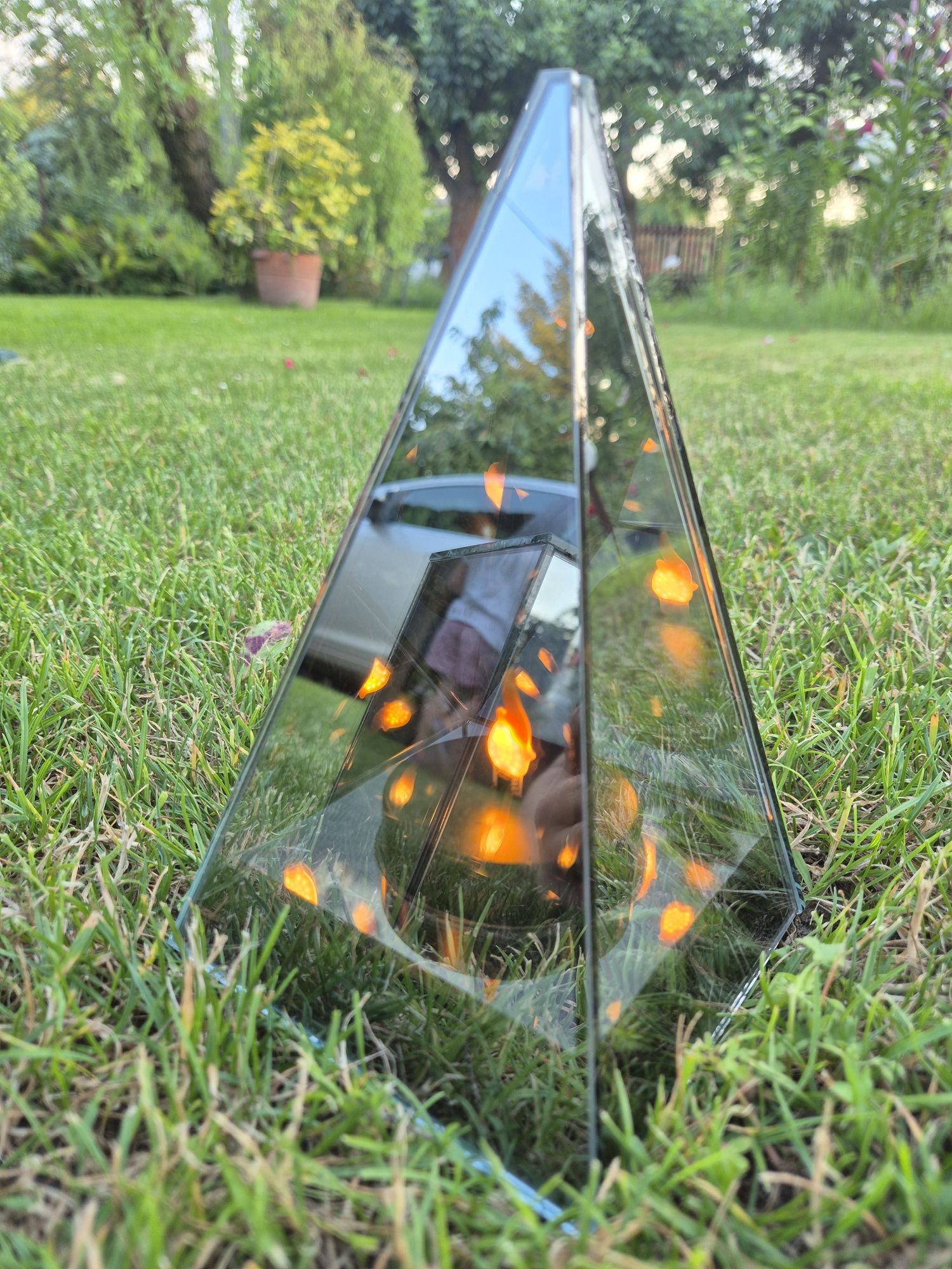 Znicz lampion lustrzany 3D efekt płomienia