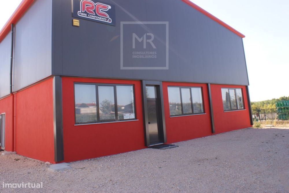 Fábrica/Indústria  Venda em Sangalhos,Anadia