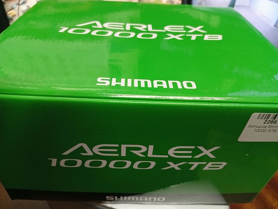 Рибацькі катушки Shimano Aerlex 10000 XTB.