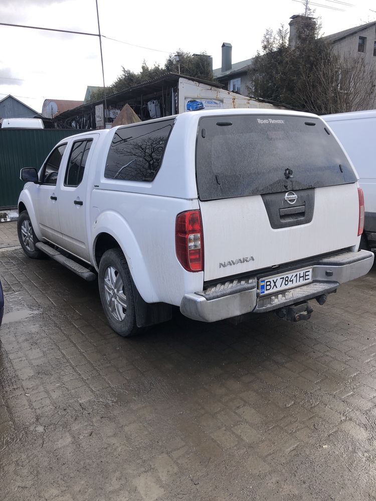 Ніссан Навара 2.5