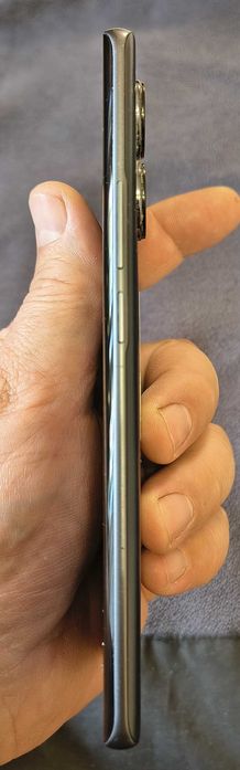 Realme 10 pro plus 8/128, MediaTek 1080, NFC, 5G практично новий
