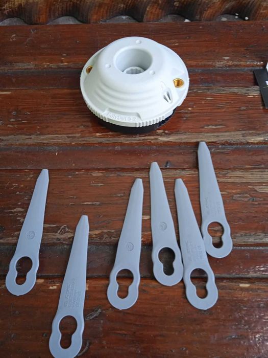 Косильна головка з ножами Stihl PolyCut 3-2 для FSA 57, FSA 30