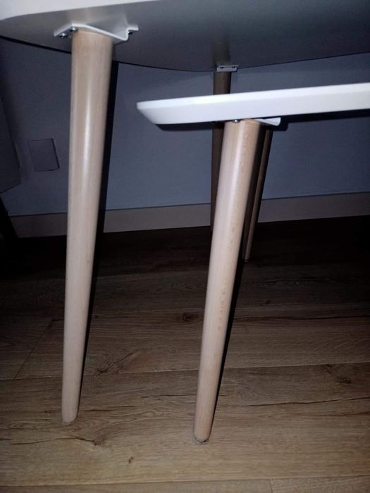 Zestaw trójkątnych stolików kawowych do salonu# styl skandynawski