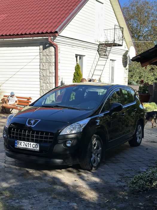 Автомобіль Peugeot 3008