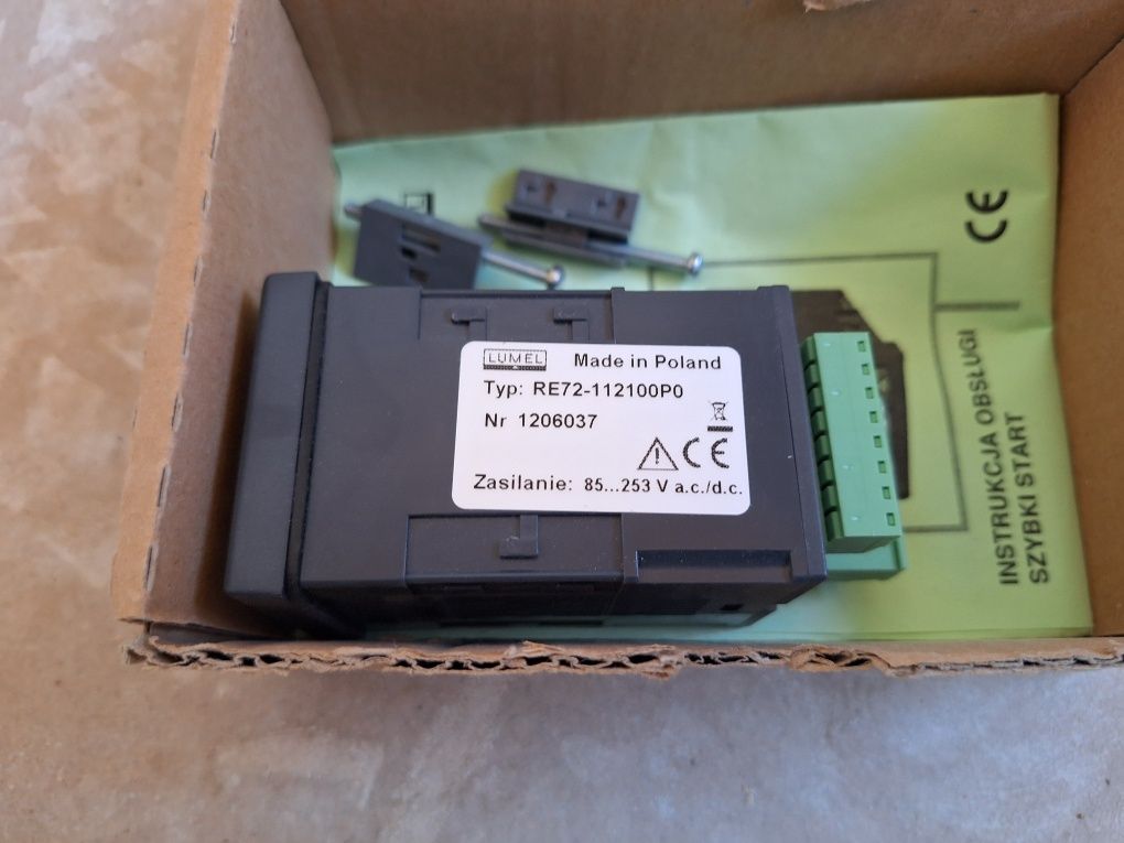Nowy! Cyfrowy Regulator temperatury Lumel ER72