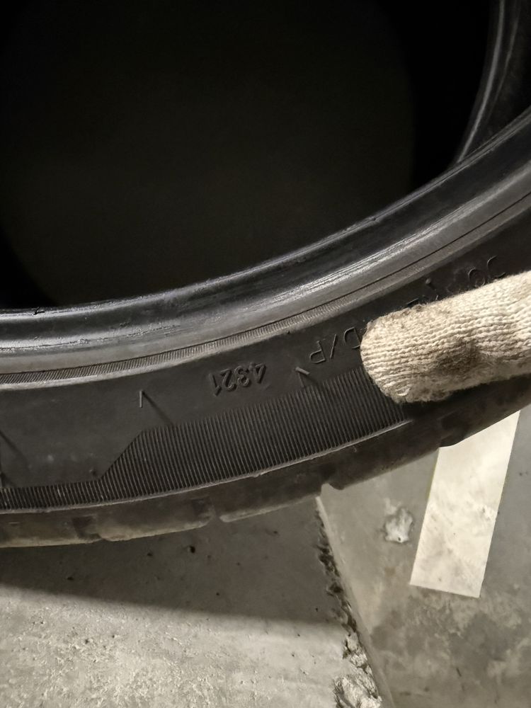 4x Opony r22 265/35 R22