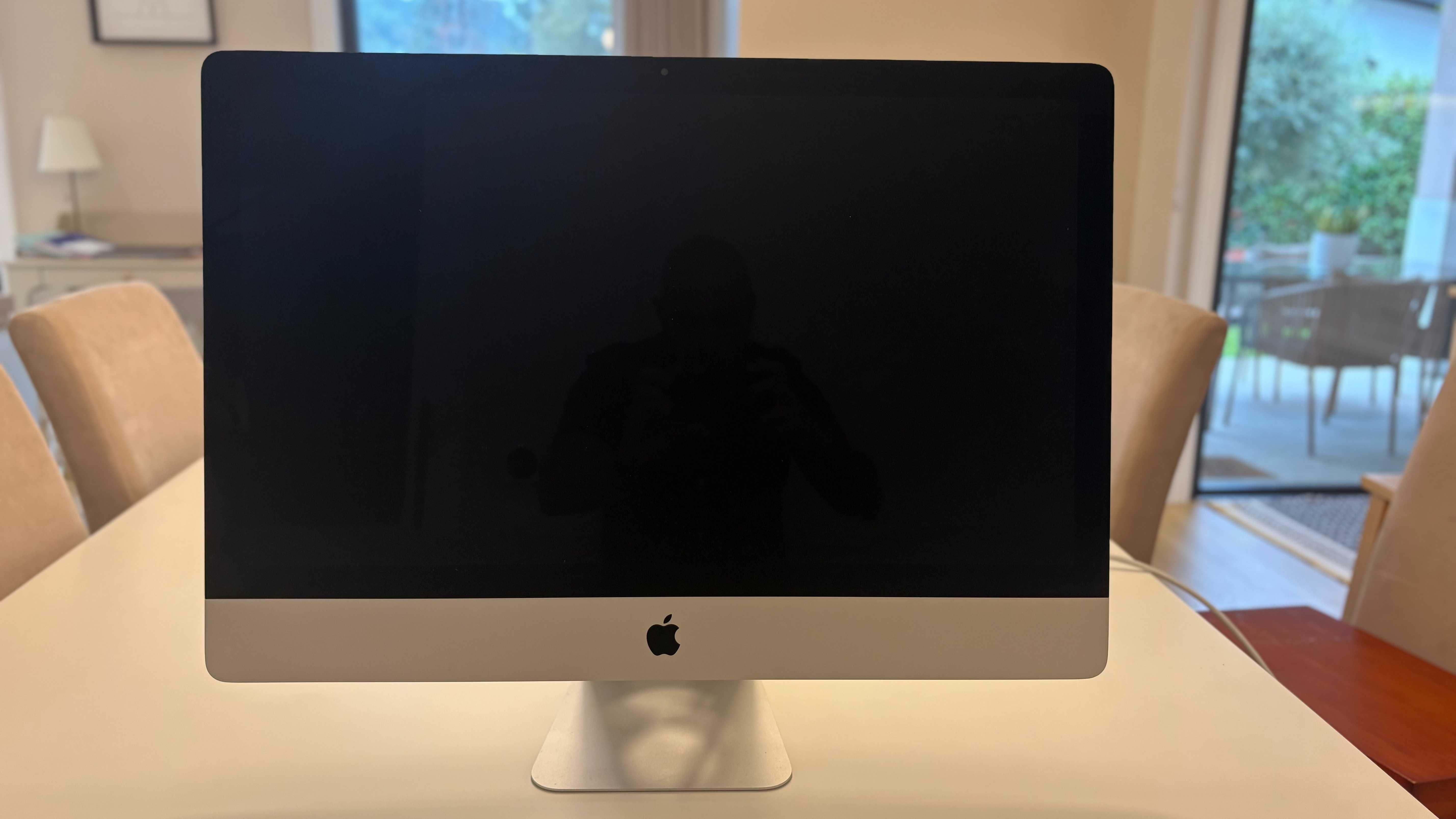 iMac Retina 5K 27" (Fim de 2015) | 24GB RAM | SSD 1TB – Super Potente!