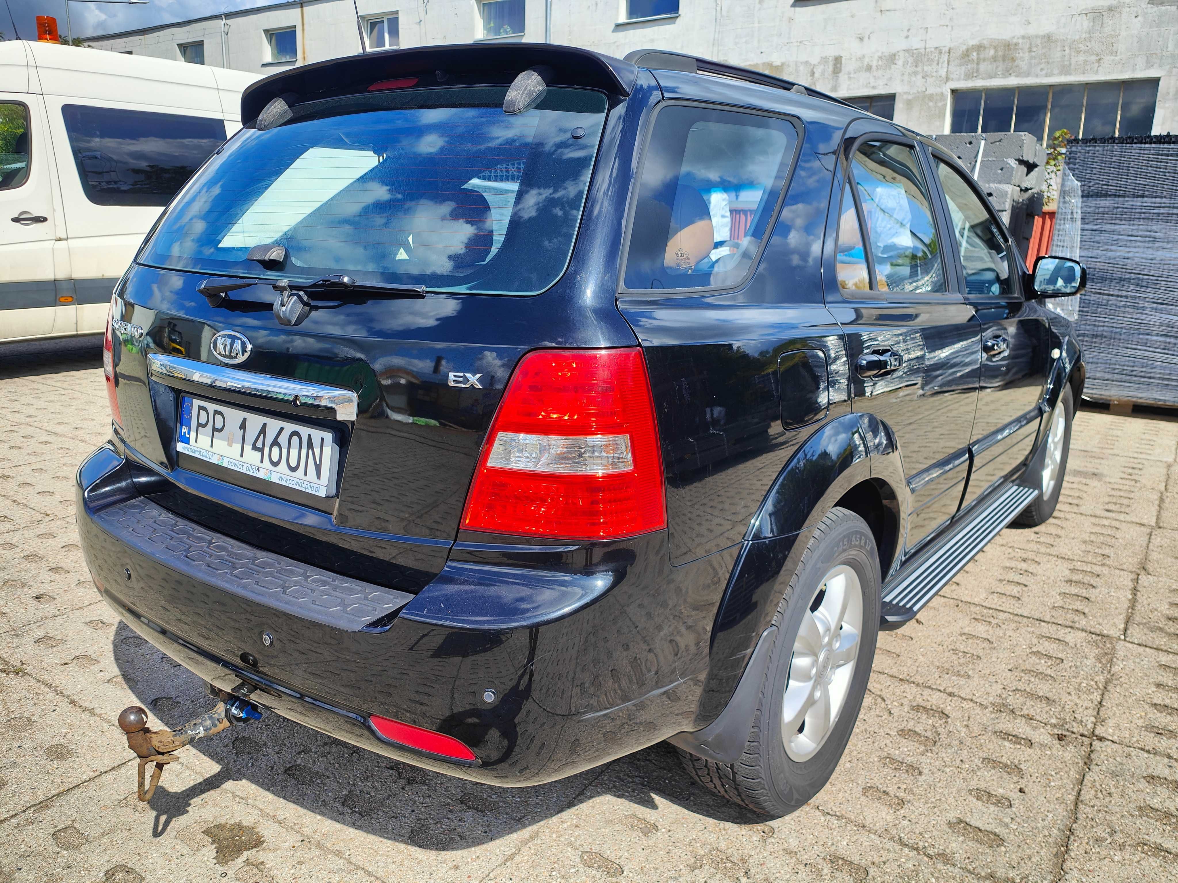Kia Sorento 3.3l V6 2WD / 4x4 • Hak - 3,5 t - EX Czarny kolor.
