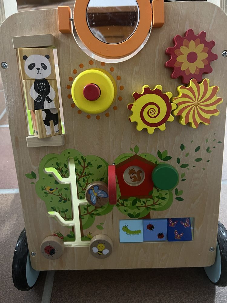 Andarilho/Andador para bebé em madeira - montessori
