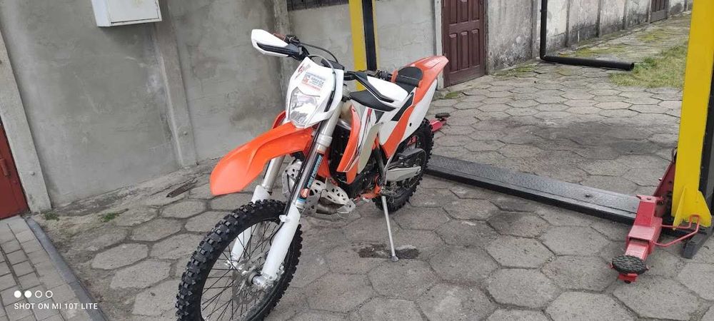 Motocykl KTM EXC 200 2T