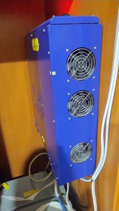 Набір інвертор 6 квт і  4 Акумулятори для ДБЖ HEGEL GEL