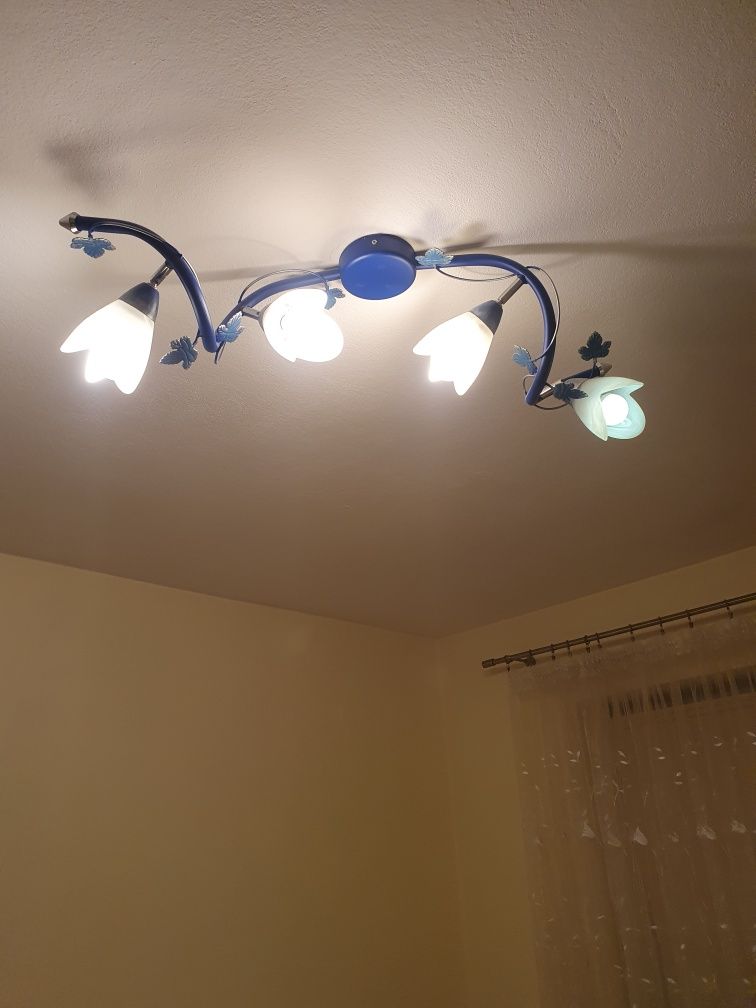 Lampa oświetlenie,żyrandol niebieski