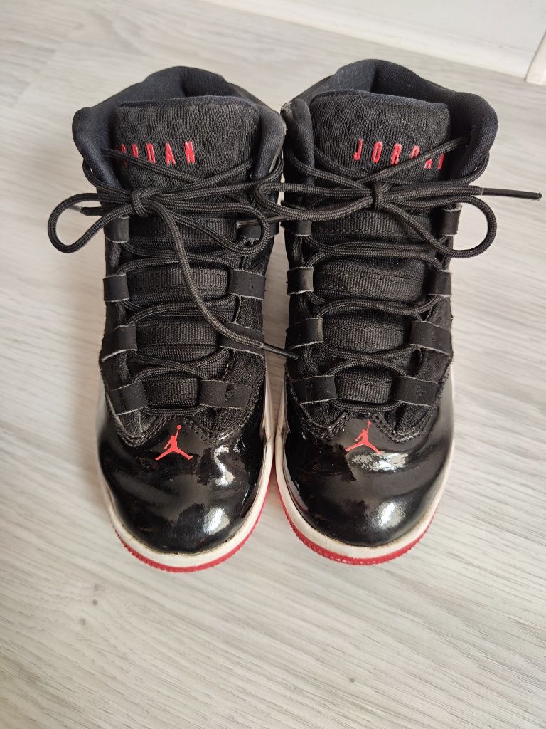 Buty Nike Jordan 32 czerwone czarne