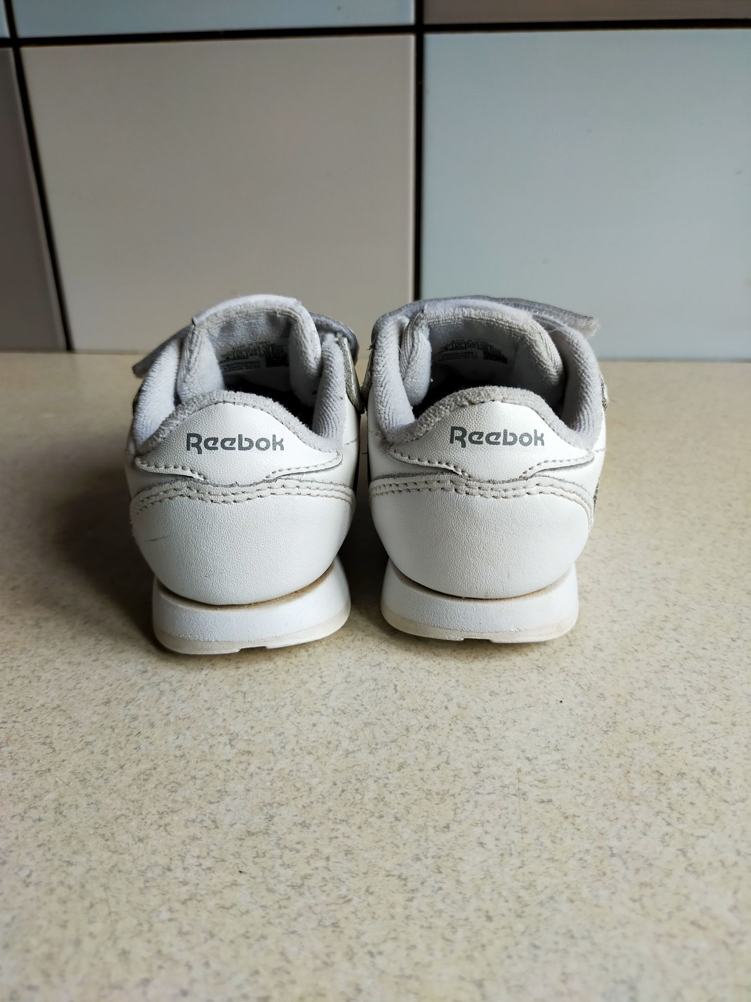 Buty Reebok Classic skórzane 22/12 cm