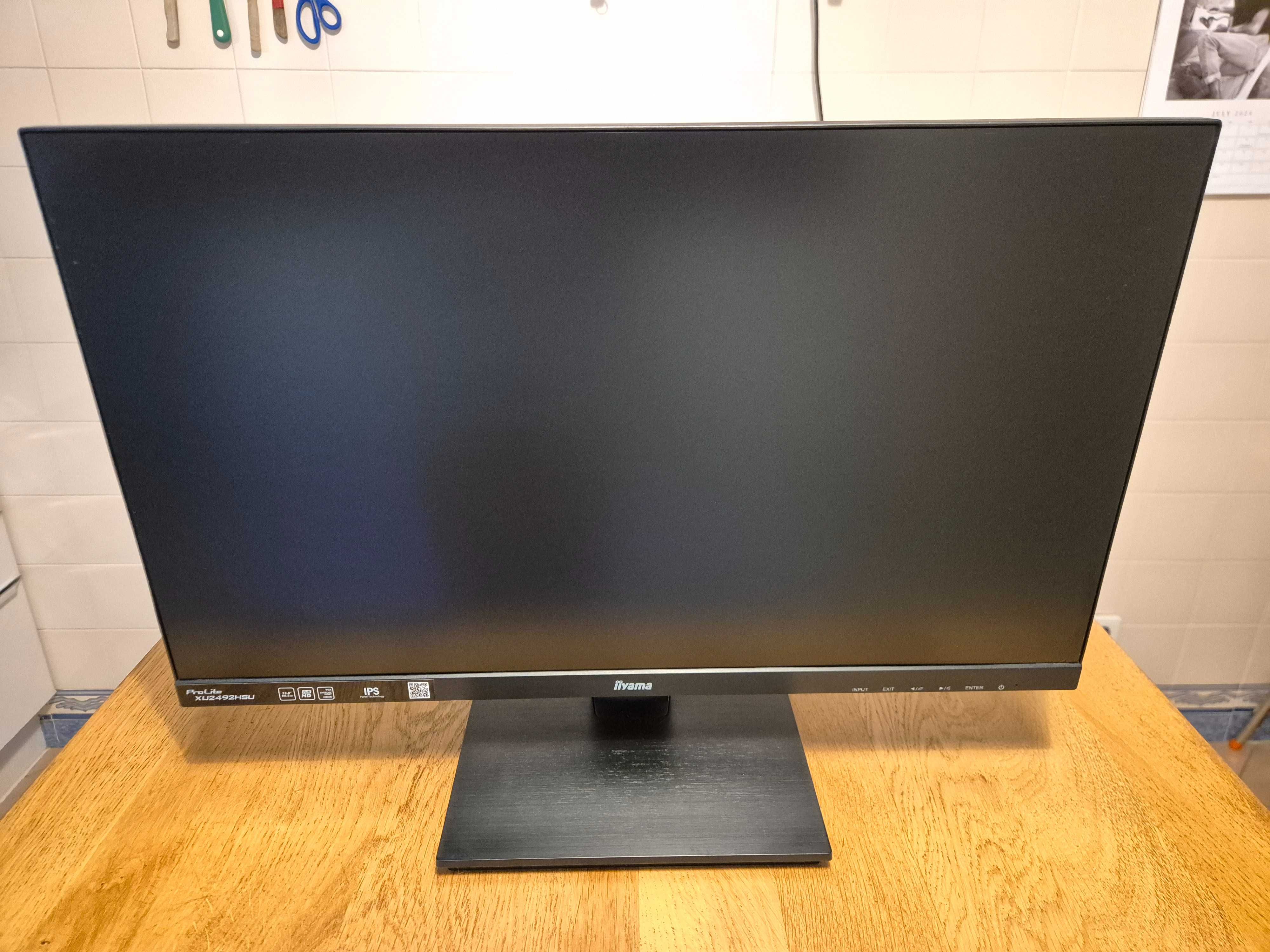 Monitor iiyama ProLite 24" (XU2492HSU) - Painel IPS /Full HD /HDMI /DP