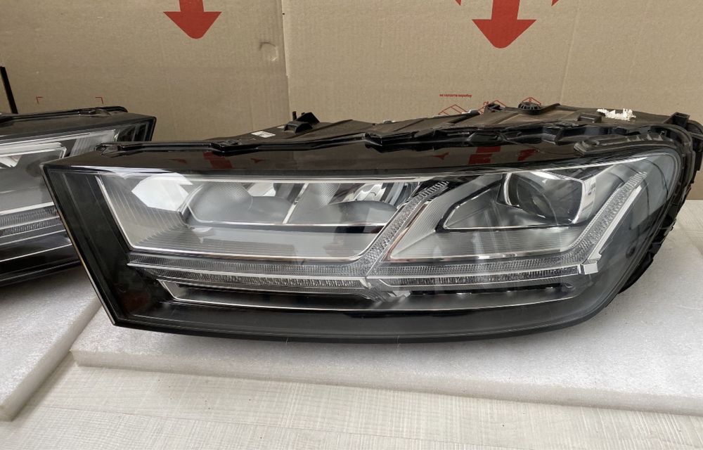 Фара фары фари Audi Q7 4M 15-20 full led EU
