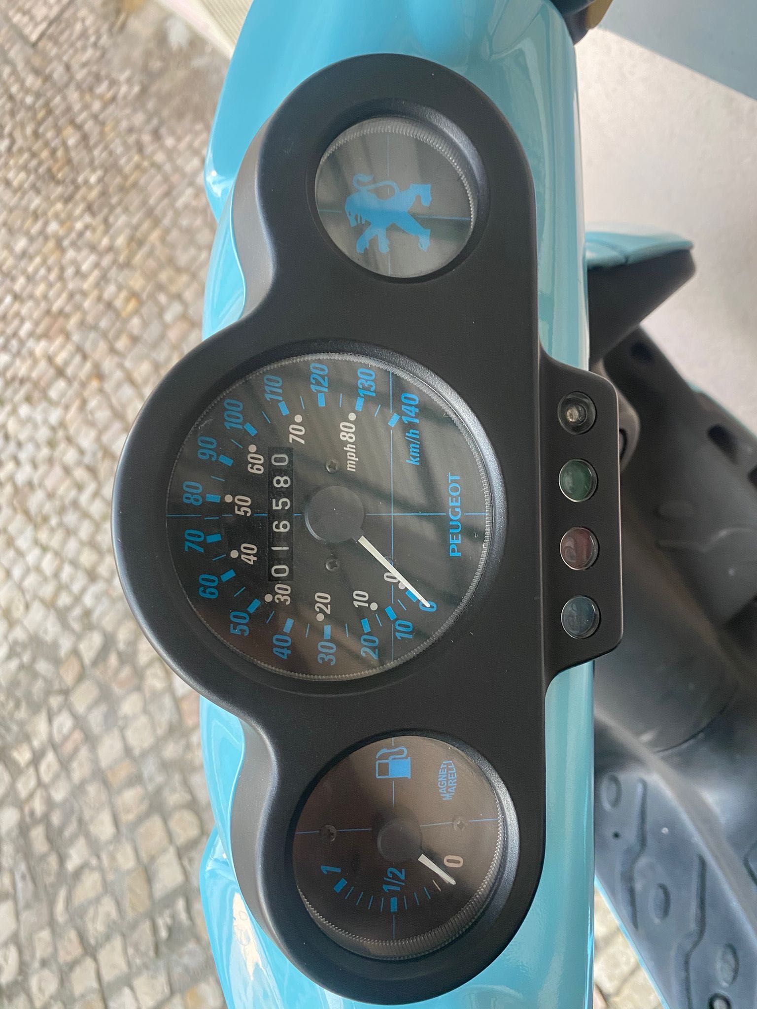 Moto Peugeot seepfight 100