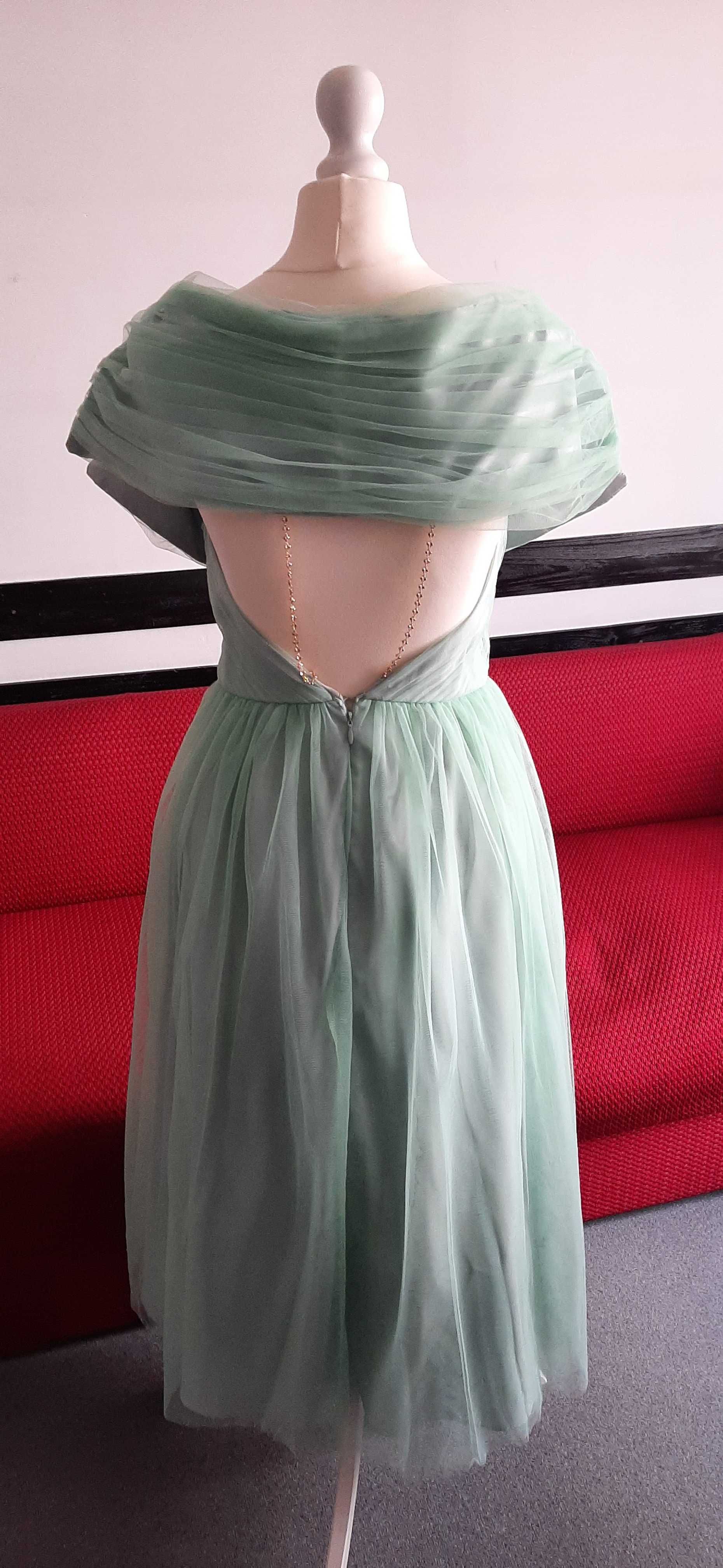ASOS Sukienka midi 34