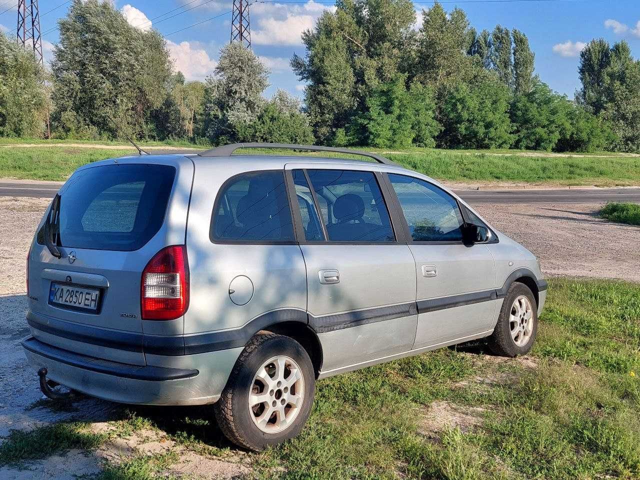 Opel Zafira | Опель Зафіра | 2004 року