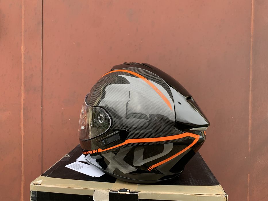 Мотошолом, шолом Scorpion Exo 1400 air Carbon, m(57-58cm)