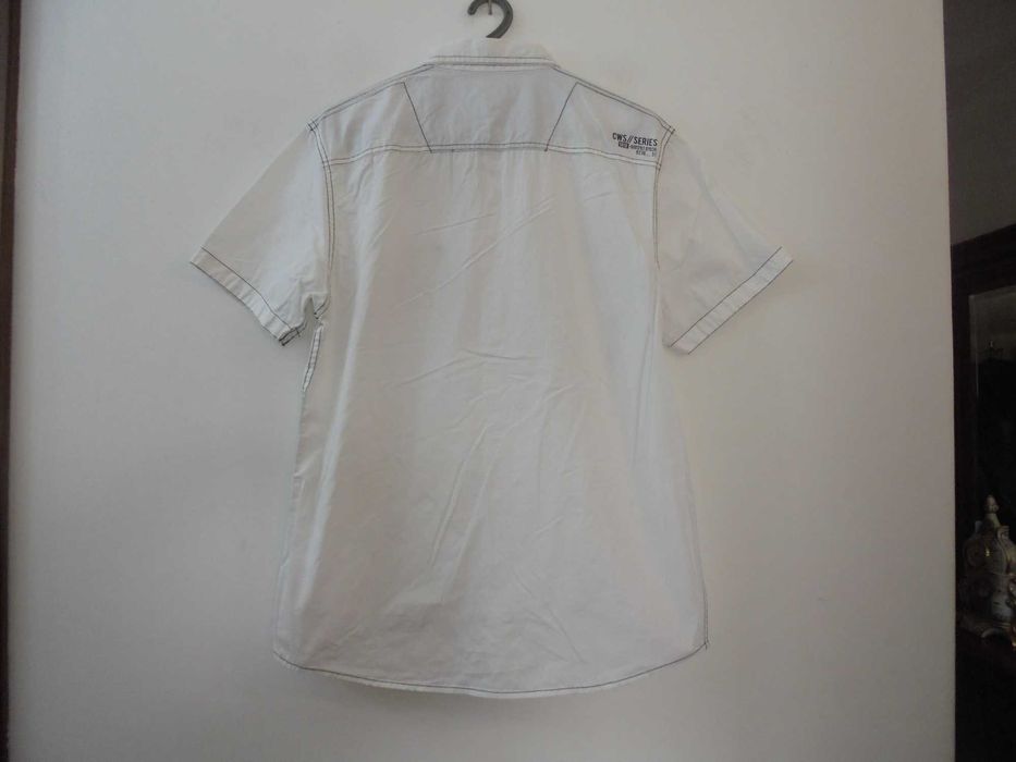 camisa de homem muito pratica